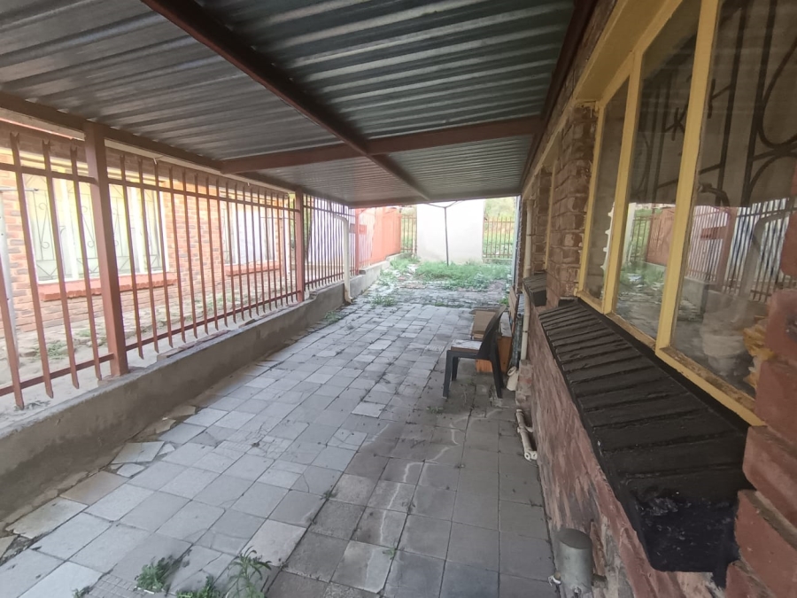 3 Bedroom Property for Sale in Maokeng Free State
